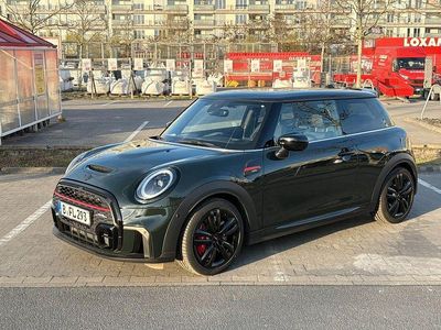 Second-hand Mini John Cooper Works 231 CP (169 kW) 2022 Verde Hatchback