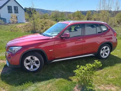 Gebraucht BMW X1 Performance 143 PS (105 kW) 2011 Rot SUV