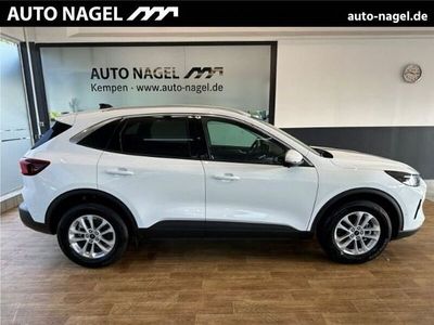 Gebraucht Ford Kuga Titanium 179 PS (131 kW) 2024 Weiß SUV