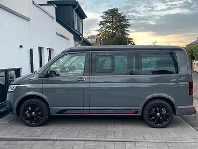 Second-hand VW California Beach 204 CP (150 kW) 2021 Gri Van