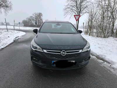 Schwarz Gebraucht 2017 Opel Astra Kombi | 5.950 € (Fairer Preis)