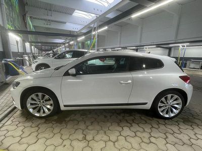 Gebraucht VW Scirocco 160 PS (117 kW) 2009 Weiß Coupé
