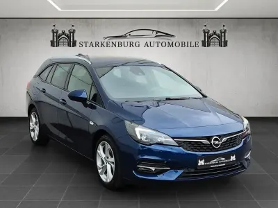 Używany Opel Astra 122 KM (89 kW) 2020 Niebieski Sedan/Limuzyna