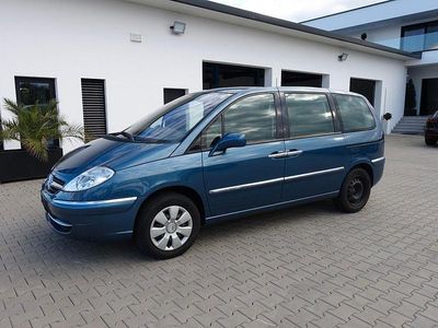 Citroën C8