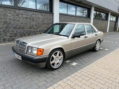 Brugt Mercedes 190 118 HK (86 kW) 1989 Sedan