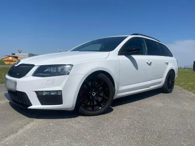 Gebraucht Skoda Octavia vRS 184 PS (135 kW) 2015 Weiß Kombi