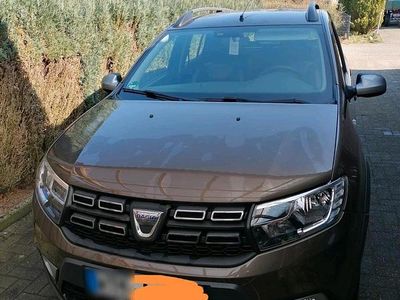 Gebraucht Dacia Logan MCV Stepway 90 PS (66 kW) 2018 Braun Kombi