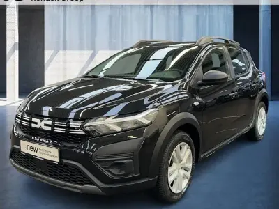 Brugt Dacia Sandero Essentiel 101 HK (74 kW) 2024 Sort Sedan