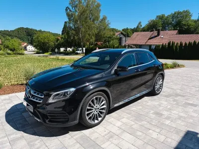 Gebraucht Mercedes GLA250 AMG 211 PS (155 kW) 2019 Schwarz SUV