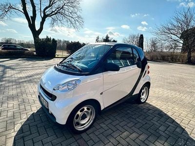 Gebraucht Smart ForTwo Coupé 71 PS (52 kW) 2011 Weiß Coupé