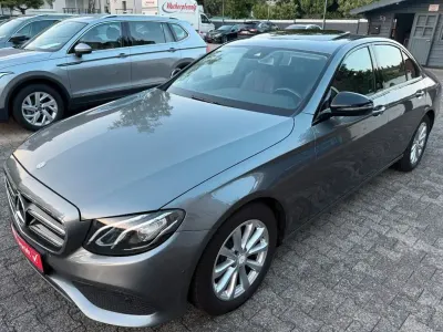 Brugt Mercedes E220 Avantgarde 194 HK (142 kW) 2016 Grå Sedan
