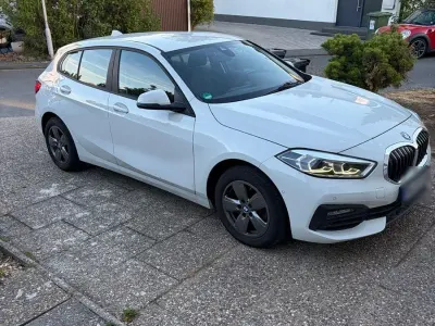 Gebraucht BMW 118 140 PS (102 kW) 2020 Weiß Limousine