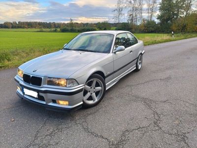 gebraucht BMW 328 i Coupe