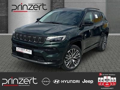 Techno green Neu 2025 Jeep Compass Summit SUV | 34.770 € (Guter Preis)