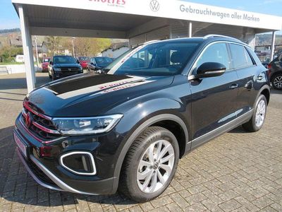 Gebraucht VW T-Roc Style 150 PS (110 kW) 2025 Deep black perleffekt SUV