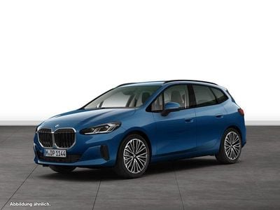 Gebraucht 2025 BMW 220 Active Tourer Luxury Line Van / Kleinbus | 34.915 € (Fairer Preis)