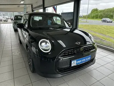 Occasion Mini Cooper Classic 156 ch (114 kW) 2024 Noir Citadine