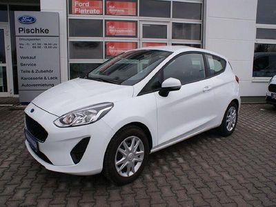 Gebraucht Ford Fiesta Trend 71 PS (52 kW) 2019 Frostweiß Kleinwagen