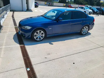 Gebraucht BMW 320 M Sport 143 PS (105 kW) 2009 Blau Limousine