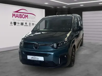Gebraucht Citroën Berlingo 110 PS (80 kW) 2025 Rot Van / Kleinbus