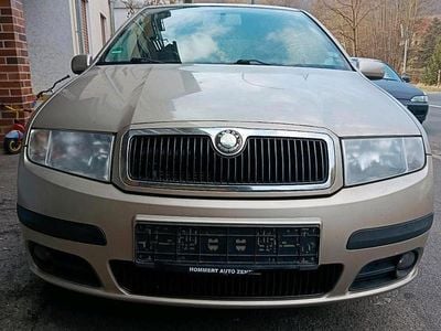 Second-hand Skoda Fabia 76 CP (55 kW) 2006 Auriu Hatchback