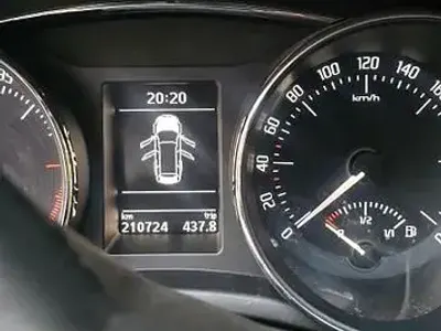 Gebraucht Skoda Superb Elegance 140 PS (102 kW) 2011 Schwarz Kombi
