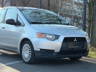 Gebraucht Mitsubishi Colt Inform 75 PS (55 kW) 2010 Silber Kleinwagen
