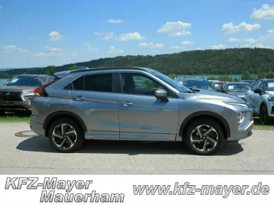 Gebraucht Mitsubishi Eclipse Cross Select 188 PS (138 kW) 2022 Grau SUV