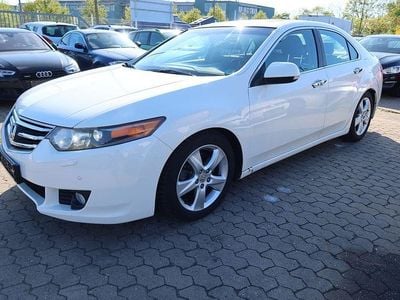 Second-hand Honda Accord Executive 201 CP (147 kW) 2010 Alb Berlinǎ