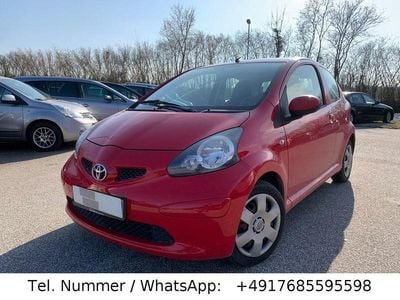 Gebraucht Toyota Aygo Cool 68 PS (50 kW) 2006 Rot Kleinwagen