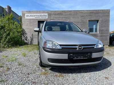 Usata Opel Corsa Basis 75 CV (55 kW) 2003 Argento Utilitaria