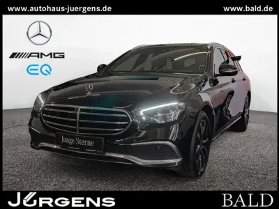 Używany Mercedes E300 Avantgarde 194 KM (142 kW) 2022 Czarny Kombi