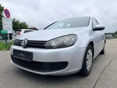 Gebraucht VW Golf VI Trendline 105 PS (77 kW) 2010 Silber Kleinwagen