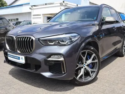Gebraucht BMW X5 Sport Line 400 PS (294 kW) 2020 Arktikgrau brillanteffekt SUV
