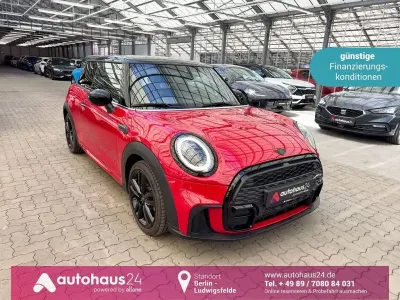 Gebraucht Mini John Cooper Works 136 PS (100 kW) 2023 Rot Kleinwagen