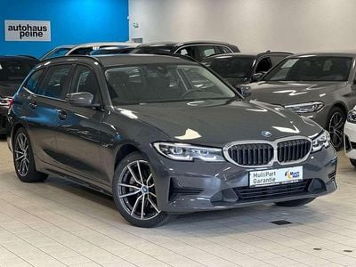 Dravitgrau metallic Gebraucht 2022 BMW 320e Advantage Kombi | 21.497 € (Superpreis)