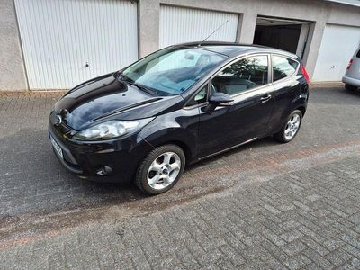 Schwarz Gebraucht 2010 Ford Fiesta Ambiente Limousine | 4.800 € (Fairer Preis)