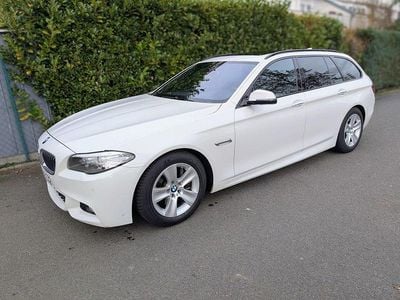 Gebraucht BMW 530 M Sport 258 PS (189 kW) 2017 Weiß Kombi