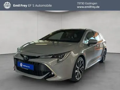 Gebraucht Toyota Corolla Lounge 152 PS (111 kW) 2020 Manhattangrau metallic Kombi