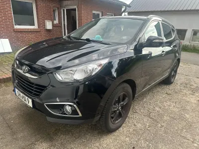 Gebraucht Hyundai ix35 Style 136 PS (100 kW) 2012 Schwarz SUV