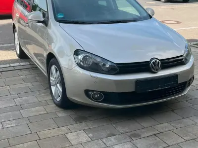 Gebraucht VW Golf VI 105 PS (77 kW) 2012 Grau Kombi