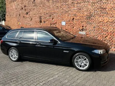 Gebraucht BMW 518 150 PS (110 kW) 2017 Schwarz Kombi