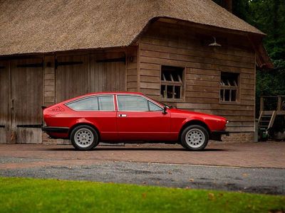 Gebraucht Alfa Romeo Alfetta 141 PS (103 kW) 1978 Rot Limousine