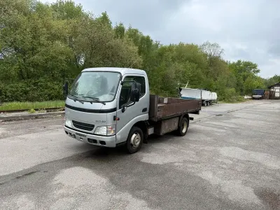 Gebraucht Toyota Dyna 109 PS (80 kW) 2007 Silber Pickup