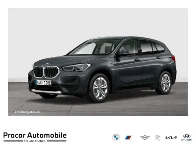 Gebraucht BMW X1 Sport Line 125 PS (91 kW) 2022 Grau SUV