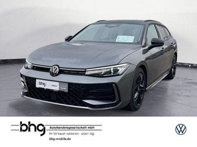 Grau Gebraucht 2025 VW Passat R-line Kombi | 38.920 € (Guter Preis)