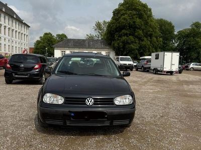 VW Golf IV