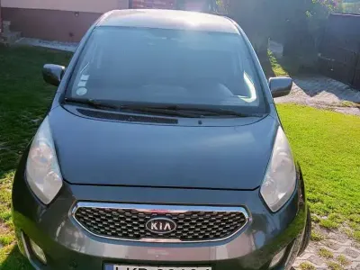 Używany Kia Venga Attract 90 KM (66 kW) 2010 Hatchback