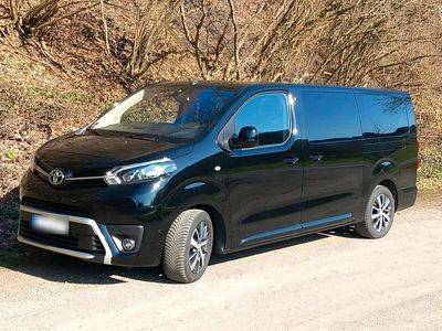 Gebraucht Toyota Proace Verso Comfort 144 PS (105 kW) 2024 Schwarz Kombi