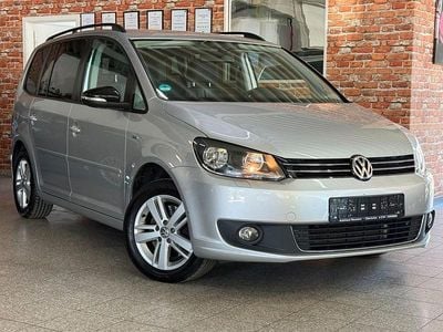 Gebraucht VW Touran Match 150 PS (110 kW) 2013 Silber Van / Kleinbus